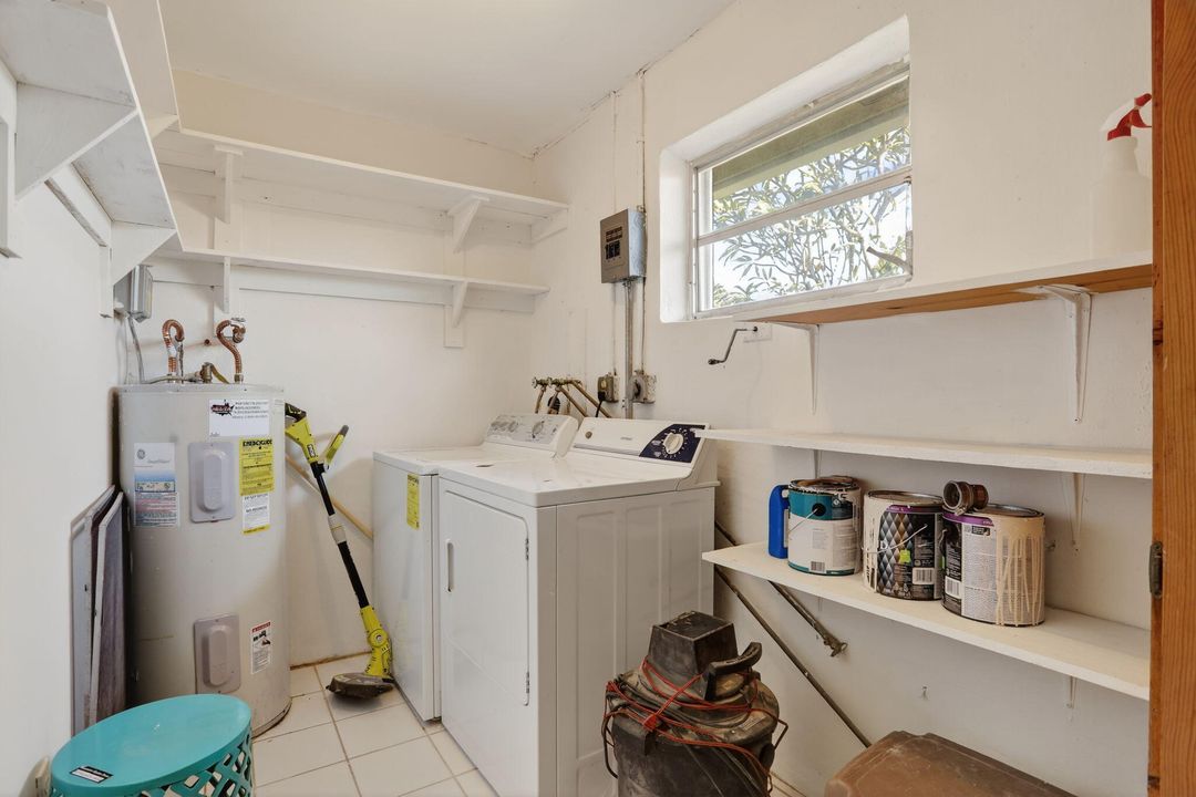 待售: $375,000 (2 贝兹, 2 浴室, 1587 平方英尺)