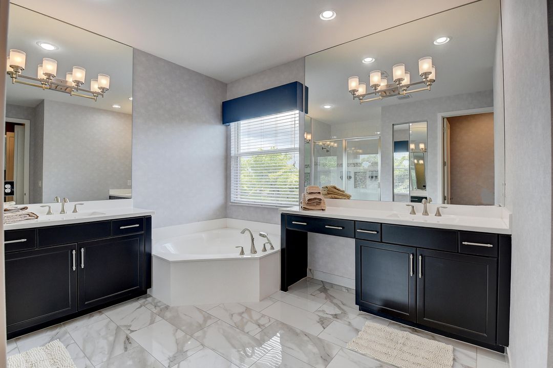 出租: $9,000 (4 贝兹, 3 浴室, 2656 平方英尺)