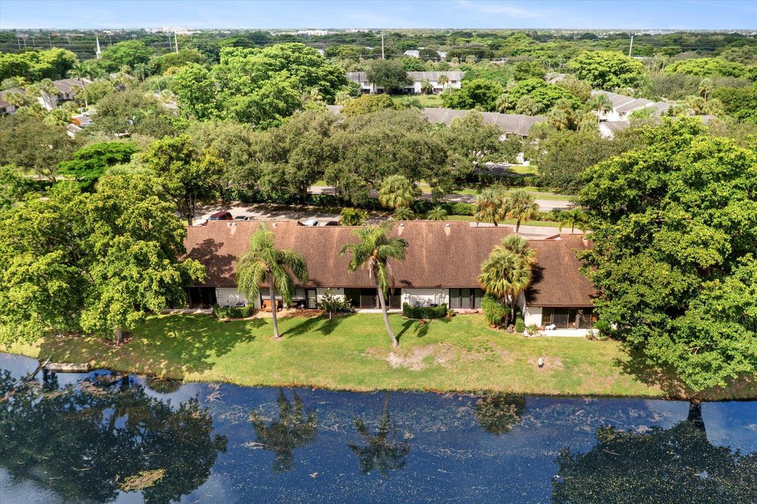 En Venta: $319,900 (2 camas, 2 baños, 1484 Pies cuadrados)