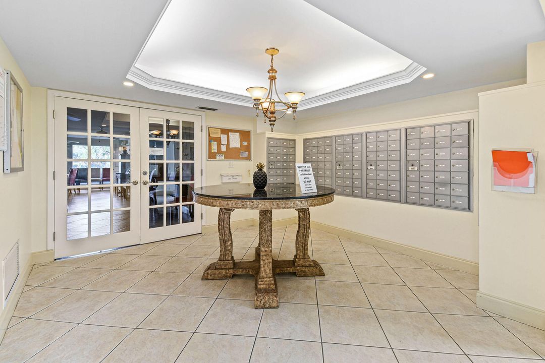 На продажу: $370,000 (2 спален, 2 ванн, 1440 Квадратных фут)