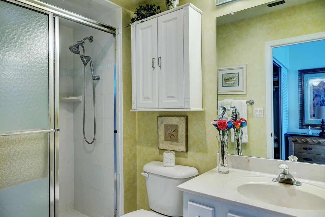 待售: $444,000 (2 贝兹, 2 浴室, 1227 平方英尺)