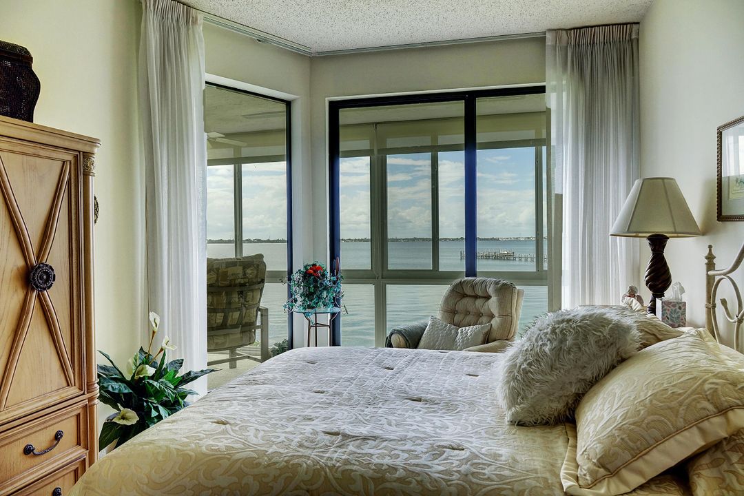 待售: $444,000 (2 贝兹, 2 浴室, 1227 平方英尺)