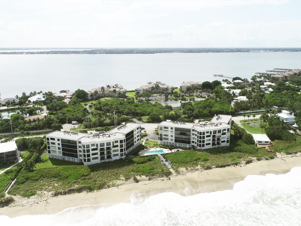 待售: $444,000 (2 贝兹, 2 浴室, 1227 平方英尺)