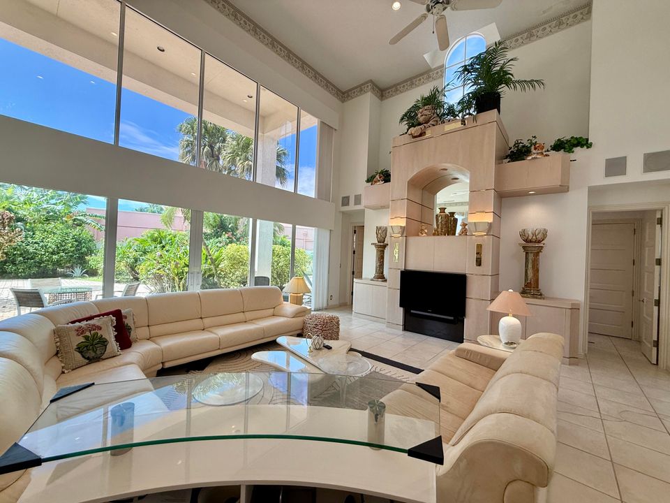 For Sale: $7,775,000 (4 beds, 4 baths, 4394 Square Feet)