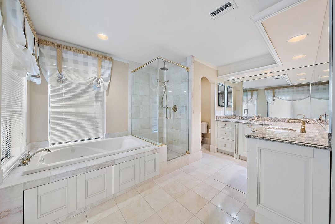 出租: $14,000 (3 贝兹, 3 浴室, 2752 平方英尺)