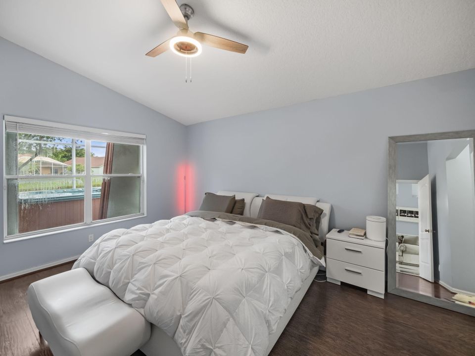 待售: $585,000 (3 贝兹, 2 浴室, 2160 平方英尺)