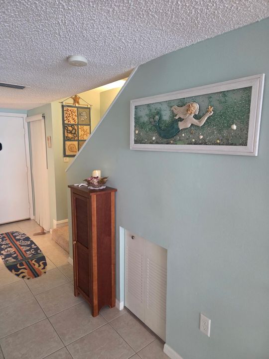 For Sale: $158,000 (2 beds, 1 baths, 1152 Square Feet)