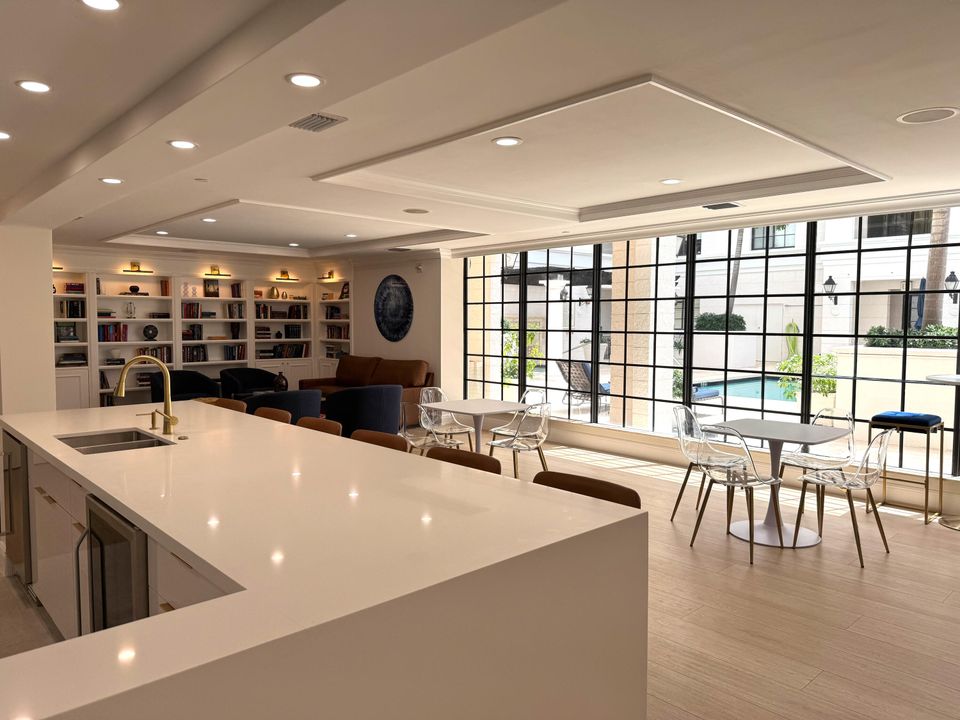 出租: $4,300 (3 贝兹, 2 浴室, 1362 平方英尺)