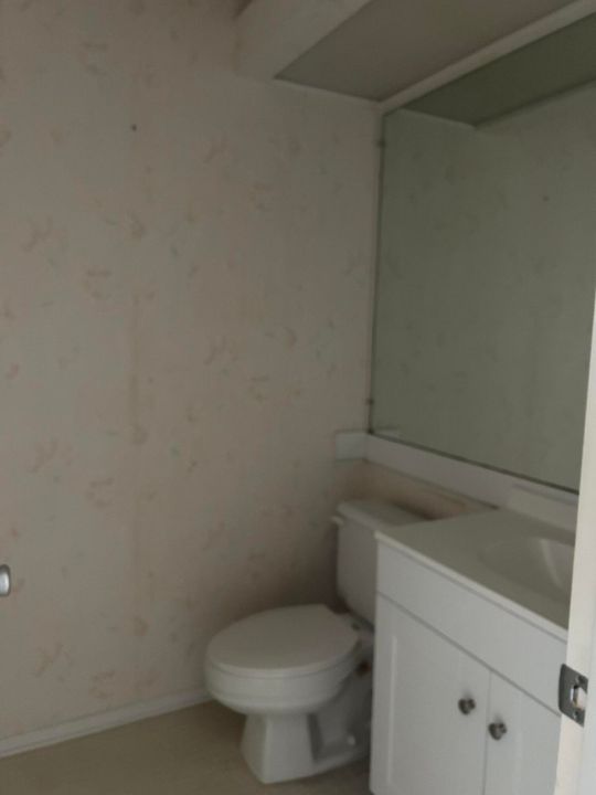 出租: $1,400 (1 贝兹, 1 浴室, 800 平方英尺)