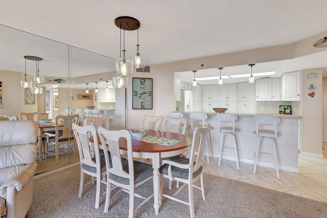 待售: $495,000 (2 贝兹, 2 浴室, 1310 平方英尺)