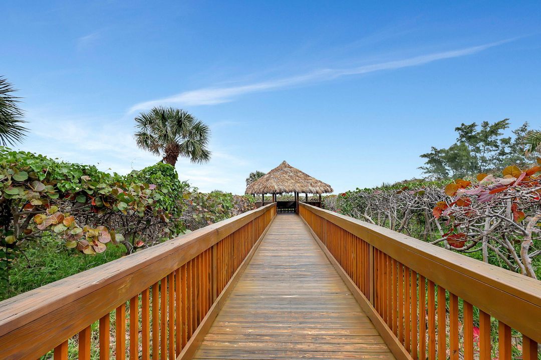 待售: $495,000 (2 贝兹, 2 浴室, 1310 平方英尺)