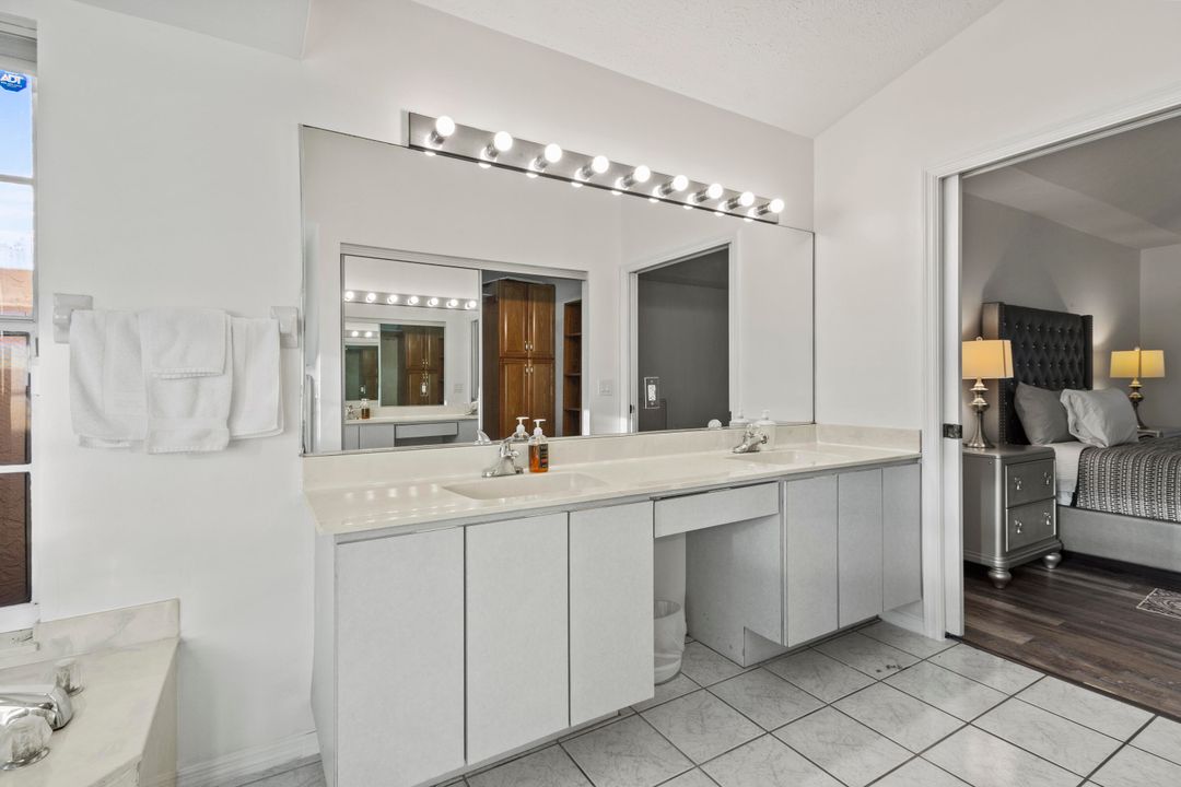 合同活跃: $449,000 (3 贝兹, 2 浴室, 2003 平方英尺)