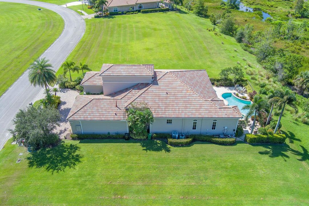 Activo con contrato: $1,299,000 (3 camas, 4 baños, 3118 Pies cuadrados)