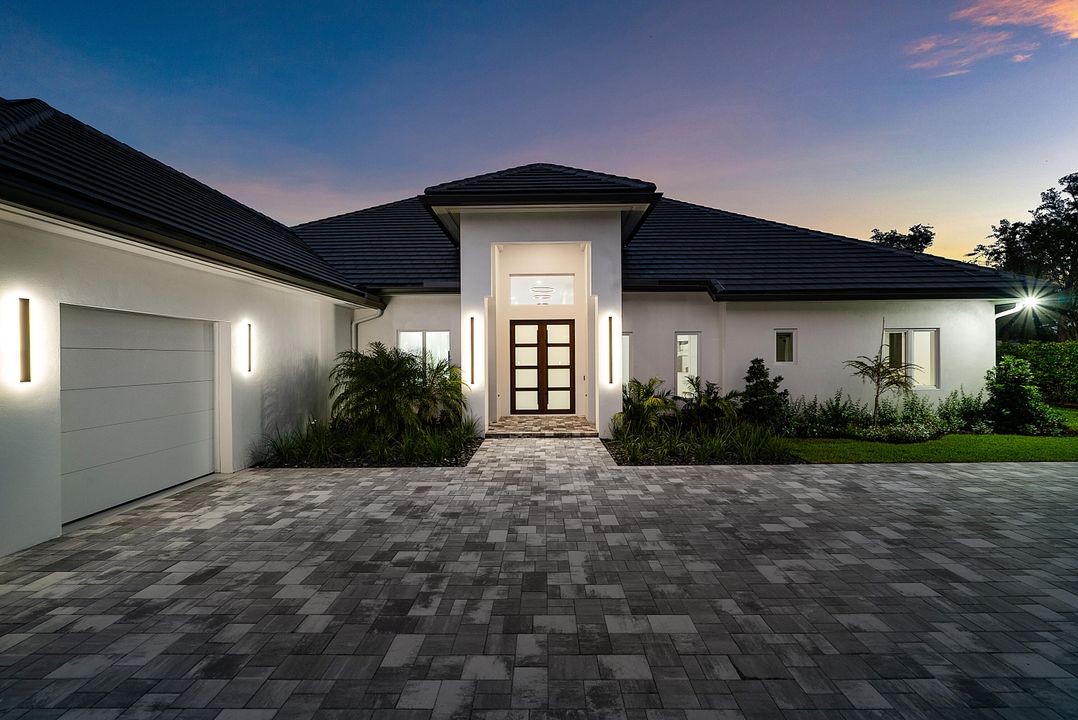 En Venta: $2,950,000 (5 camas, 5 baños, 4352 Pies cuadrados)