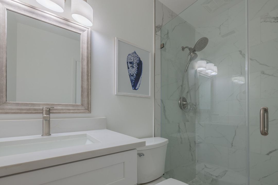 Под контрактом: $134,900 (1 спален, 1 ванн, 696 Квадратных фут)