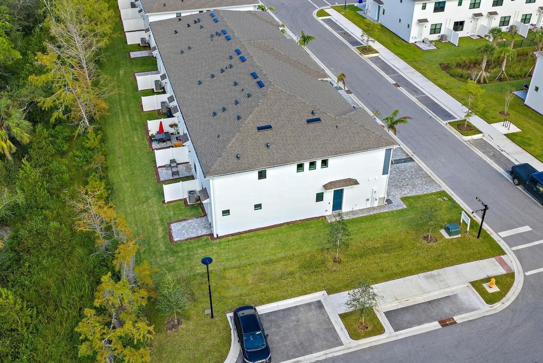 For Sale: $455,000 (3 beds, 2 baths, 1750 Square Feet)