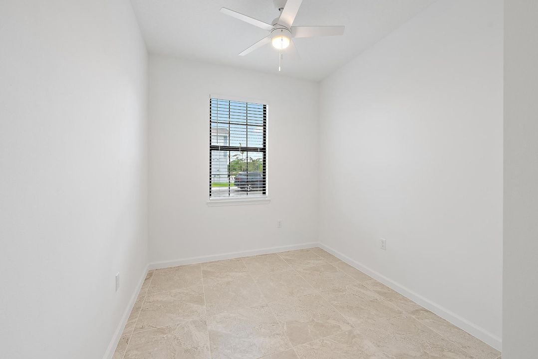 For Sale: $455,000 (3 beds, 2 baths, 1750 Square Feet)