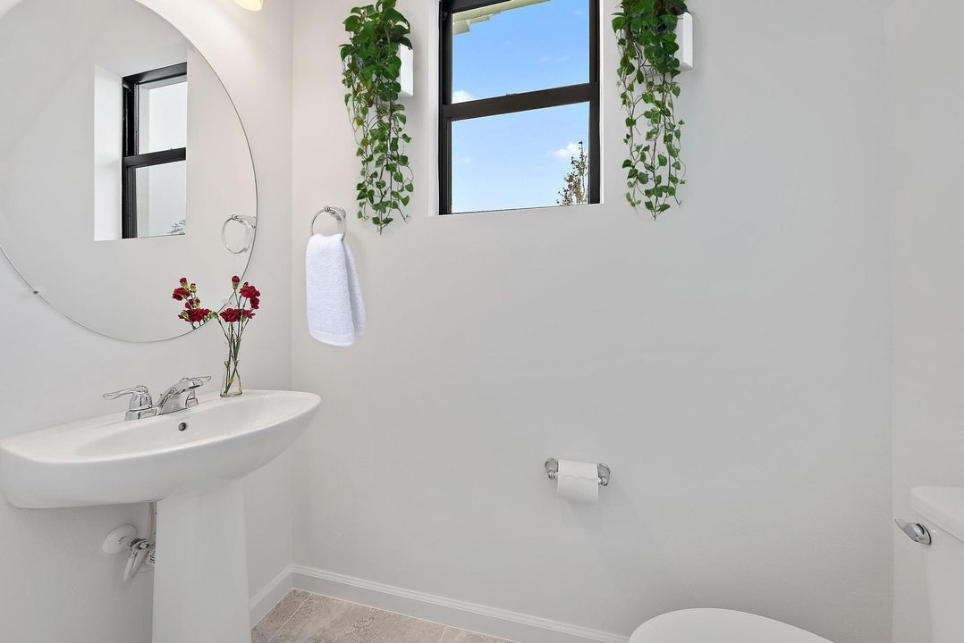 For Sale: $455,000 (3 beds, 2 baths, 1750 Square Feet)