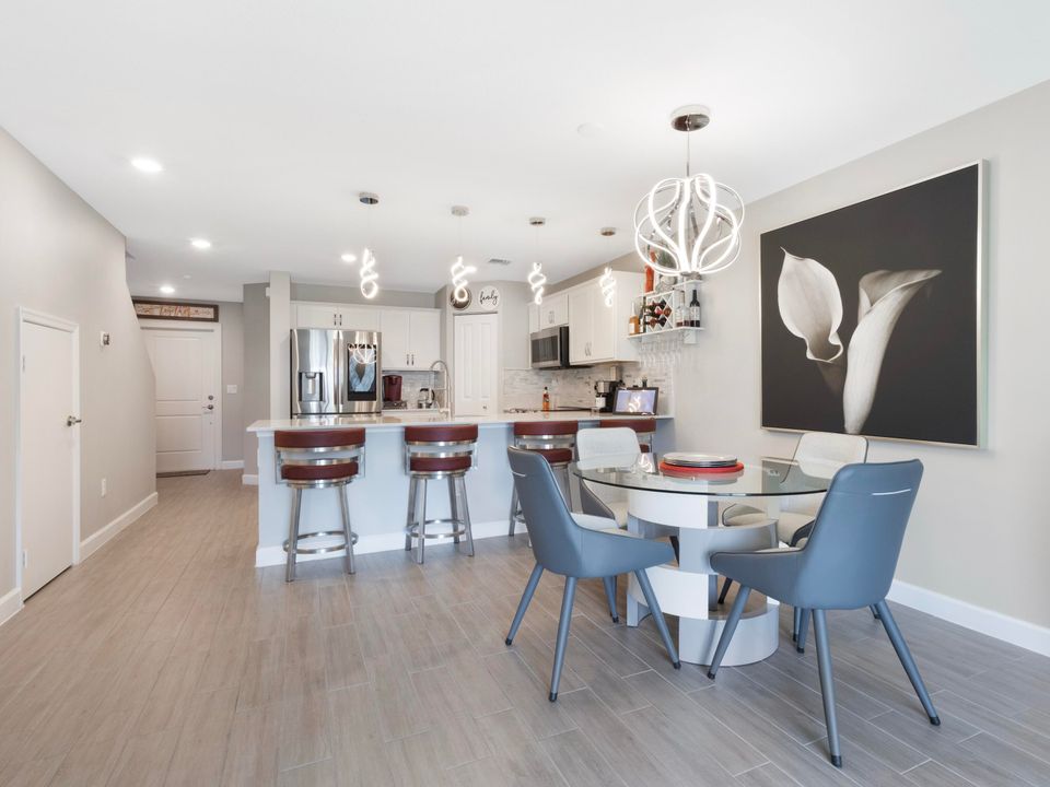 En Venta: $432,000 (3 camas, 2 baños, 1609 Pies cuadrados)