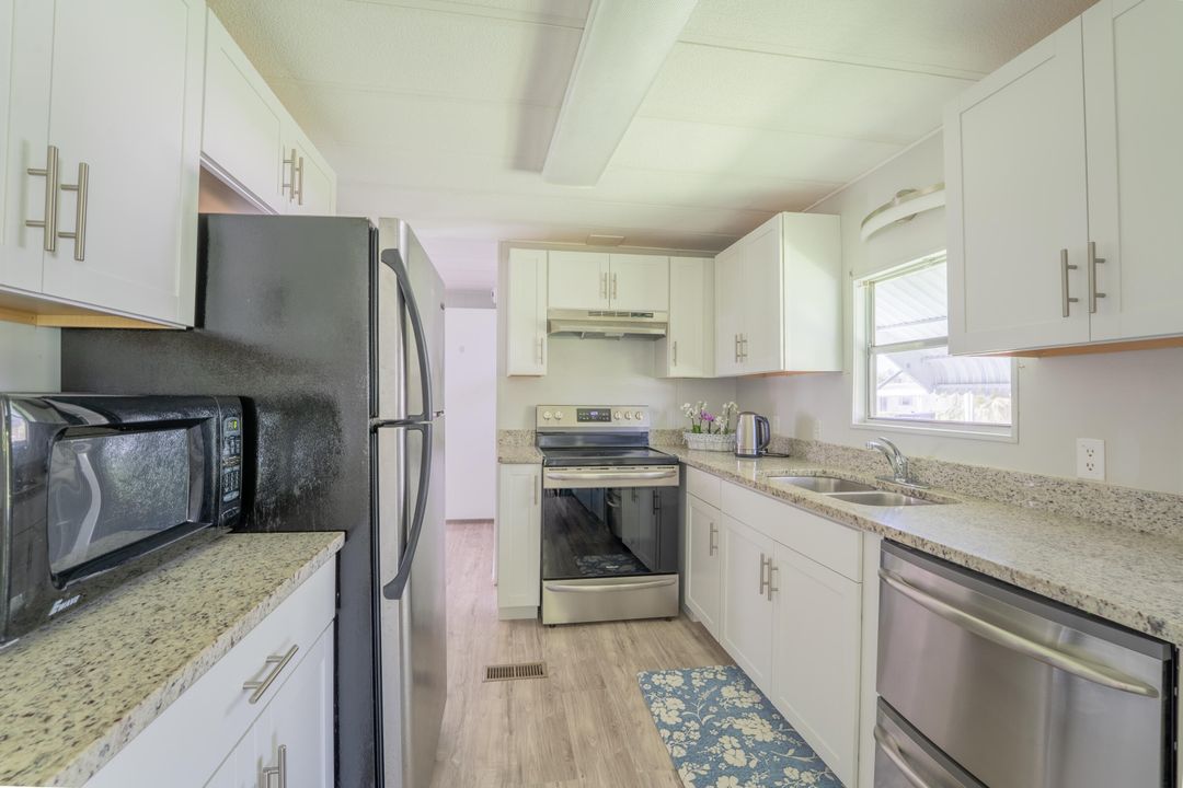 待售: $57,500 (2 贝兹, 2 浴室, 1164 平方英尺)