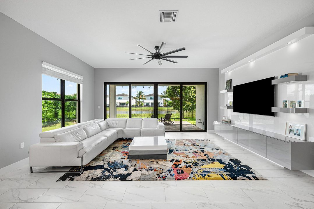 На продажу: $1,399,900 (3 спален, 3 ванн, 2240 Квадратных фут)