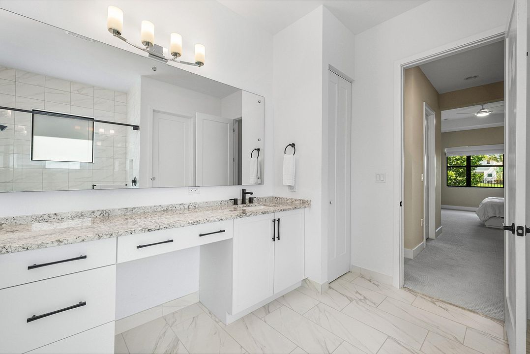 На продажу: $1,399,900 (3 спален, 3 ванн, 2240 Квадратных фут)