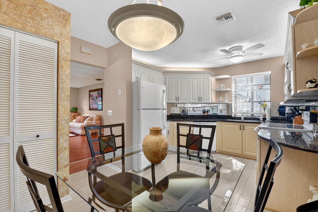 Active With Contract: $239,000 (3 beds, 2 baths, 1495 Square Feet)