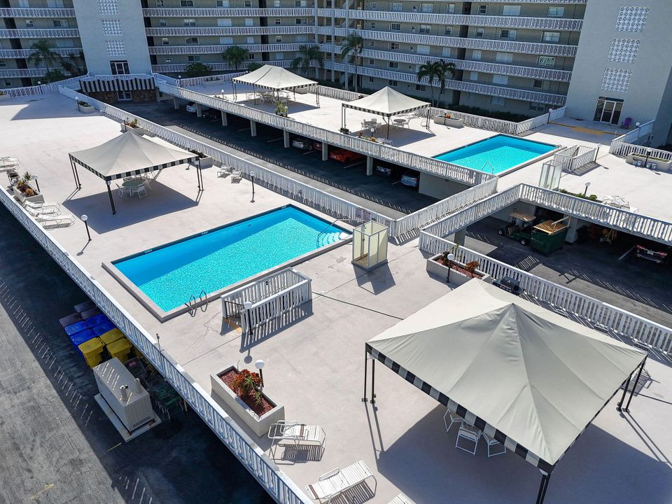 На продажу: $370,000 (2 спален, 2 ванн, 1440 Квадратных фут)