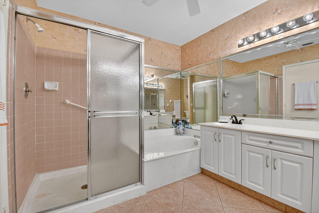 Active With Contract: $239,000 (3 beds, 2 baths, 1495 Square Feet)