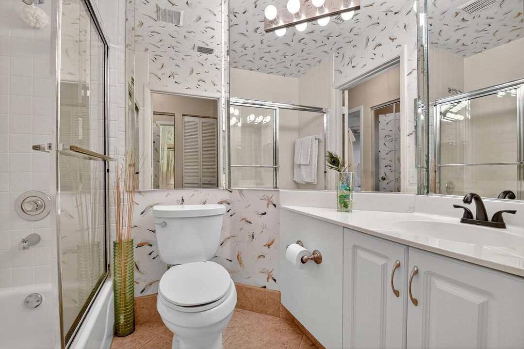 Active With Contract: $239,000 (3 beds, 2 baths, 1495 Square Feet)