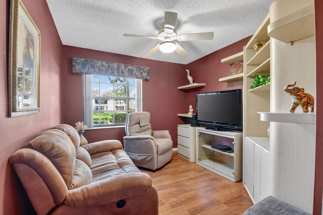 Active With Contract: $239,000 (3 beds, 2 baths, 1495 Square Feet)