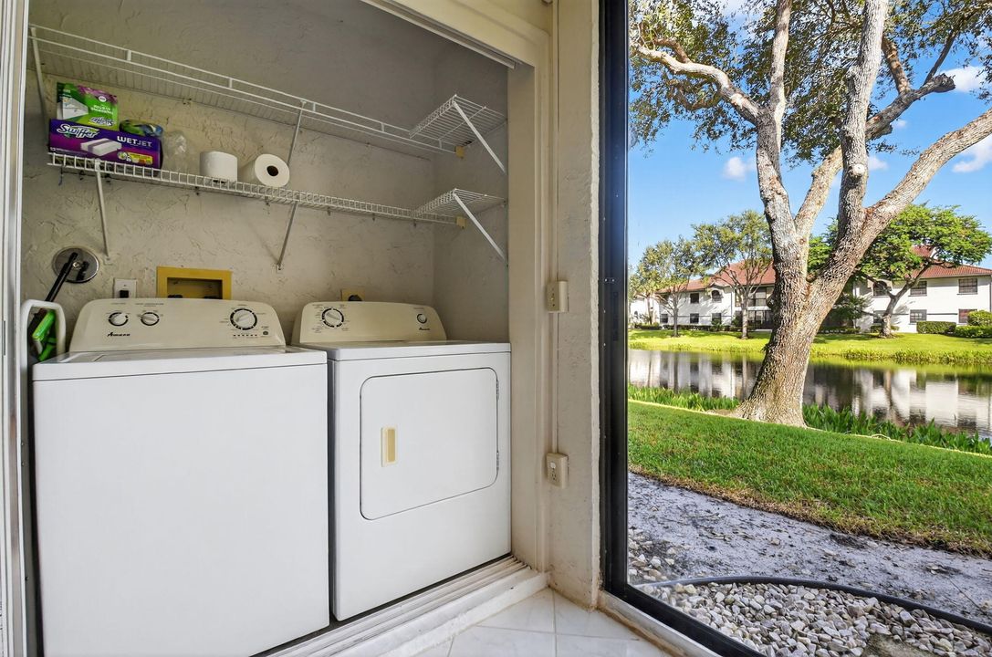 Active With Contract: $239,000 (3 beds, 2 baths, 1495 Square Feet)