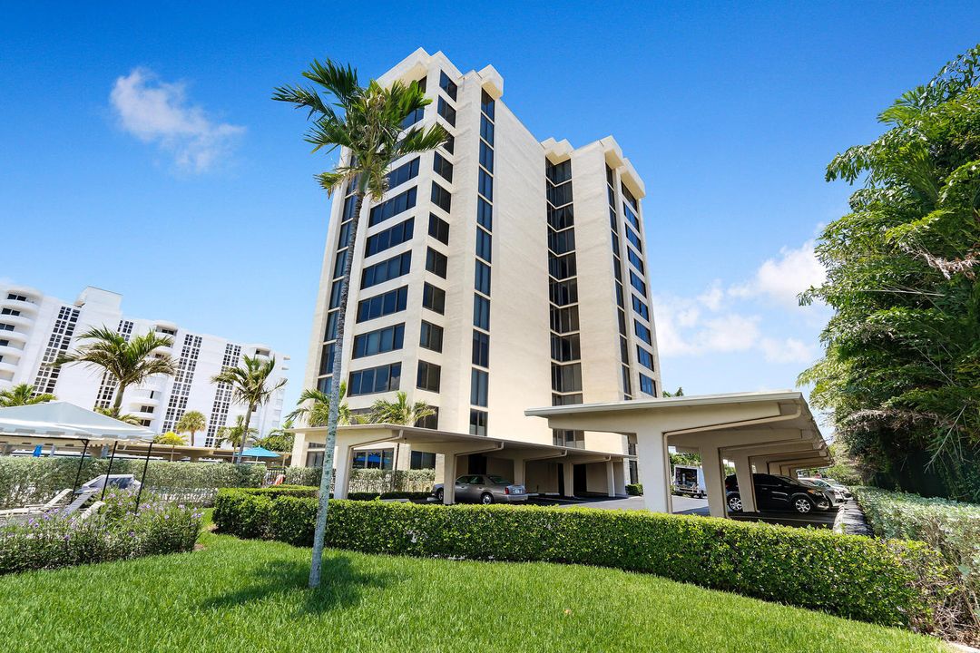 Active With Contract: $835,000 (2 beds, 2 baths, 1496 Square Feet)