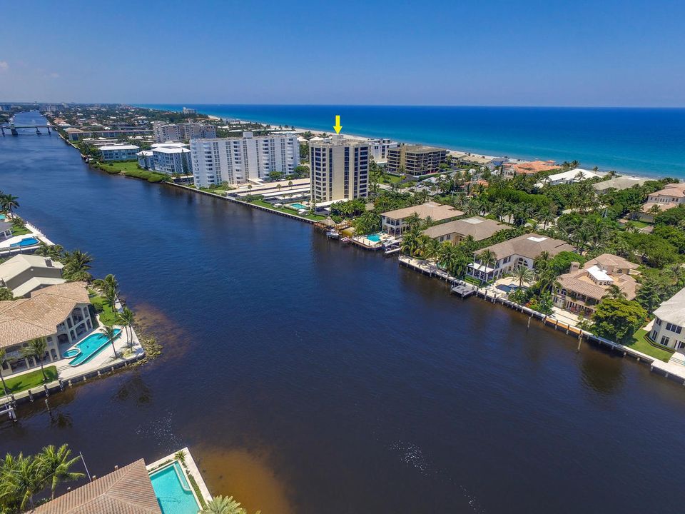 Active With Contract: $835,000 (2 beds, 2 baths, 1496 Square Feet)