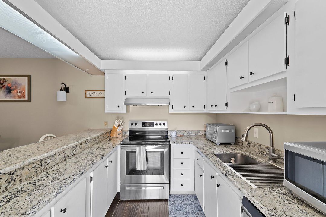 En Venta: $425,000 (2 camas, 2 baños, 1470 Pies cuadrados)