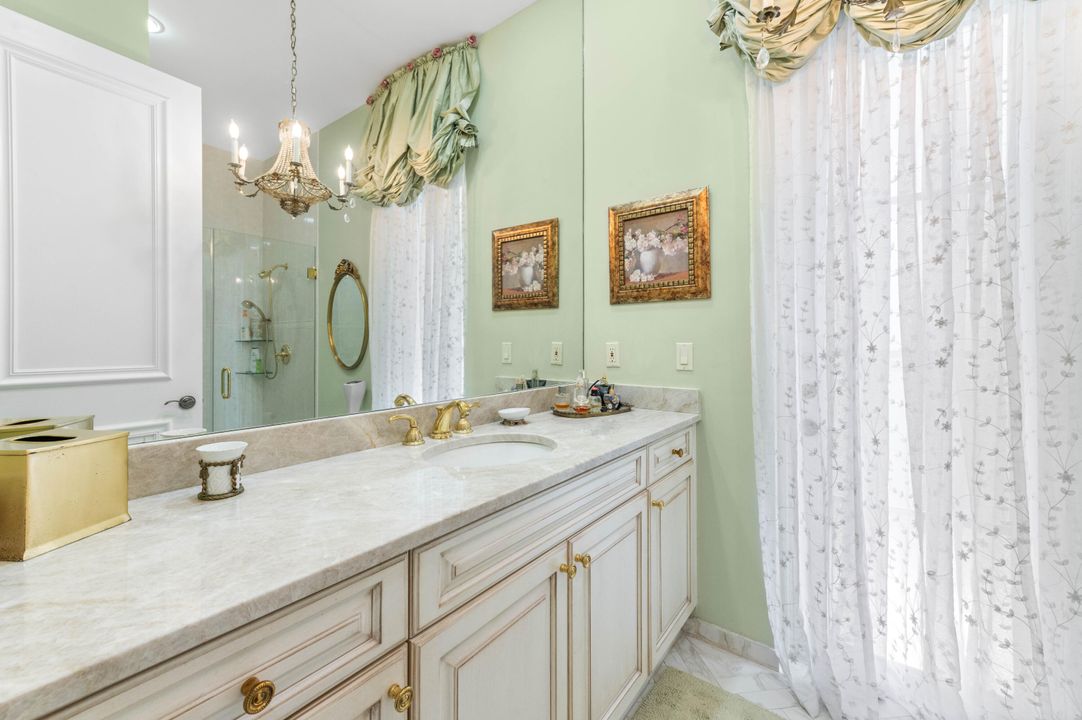 En Renta: $18,999 (6 camas, 5 baños, 5511 Pies cuadrados)