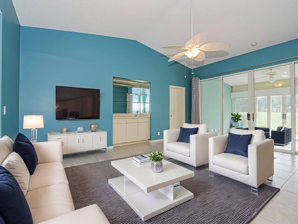 Active With Contract: $280,000 (3 beds, 2 baths, 1605 Square Feet)