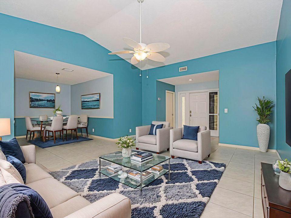 Active With Contract: $280,000 (3 beds, 2 baths, 1605 Square Feet)