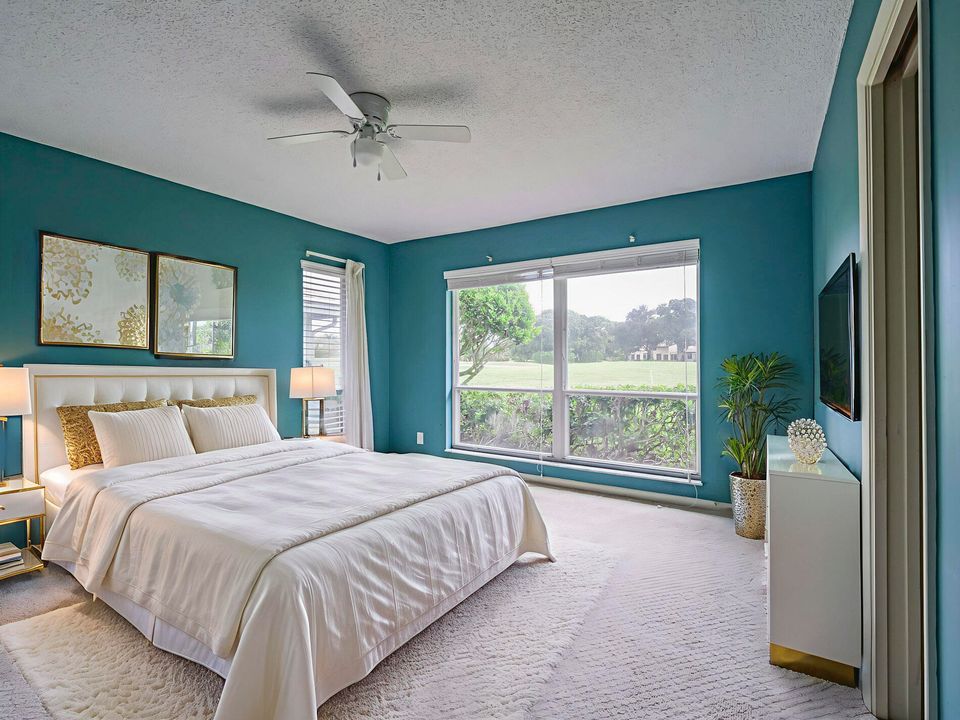 Active With Contract: $280,000 (3 beds, 2 baths, 1605 Square Feet)