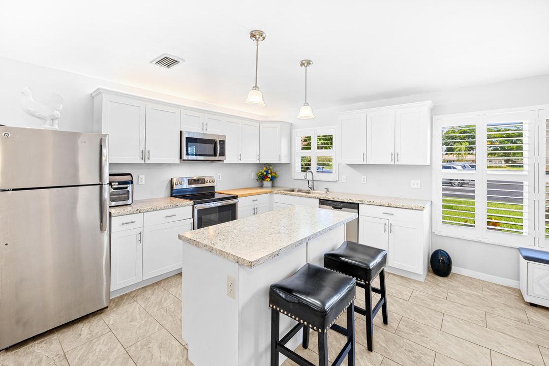 Activo con contrato: $174,000 (1 camas, 2 baños, 994 Pies cuadrados)