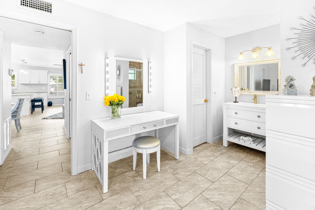 Activo con contrato: $174,000 (1 camas, 2 baños, 994 Pies cuadrados)