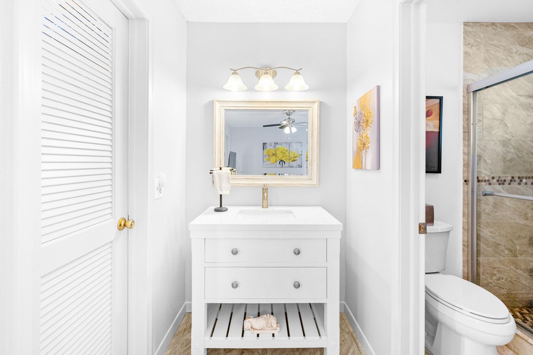 Activo con contrato: $174,000 (1 camas, 2 baños, 994 Pies cuadrados)