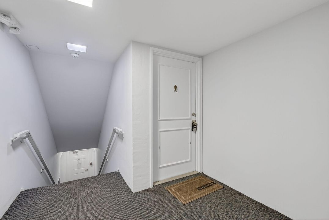 Под контрактом: $1,550 (1 спален, 1 ванн, 667 Квадратных фут)