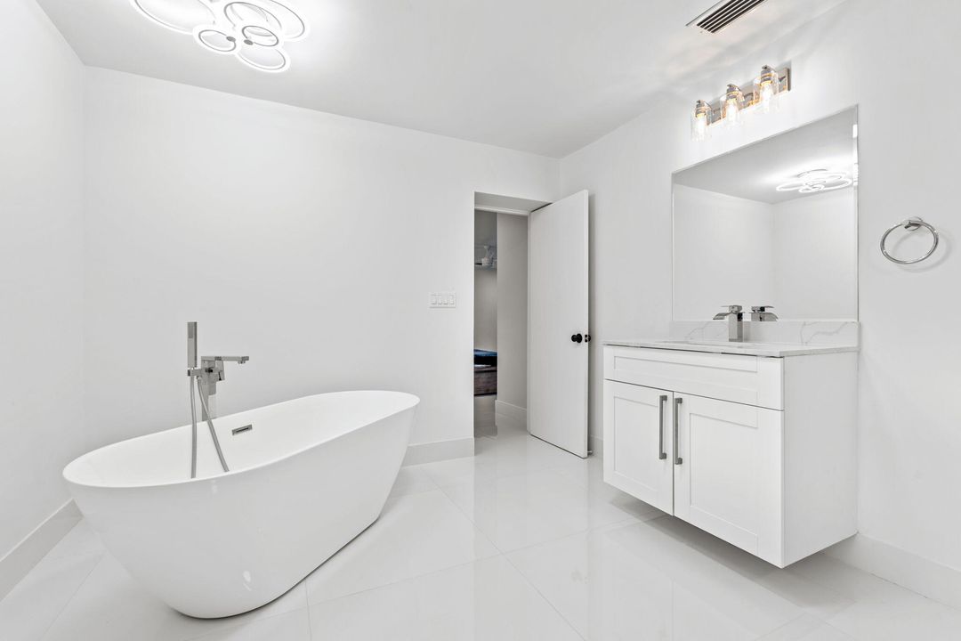 待售: $999,000 (3 贝兹, 3 浴室, 2198 平方英尺)