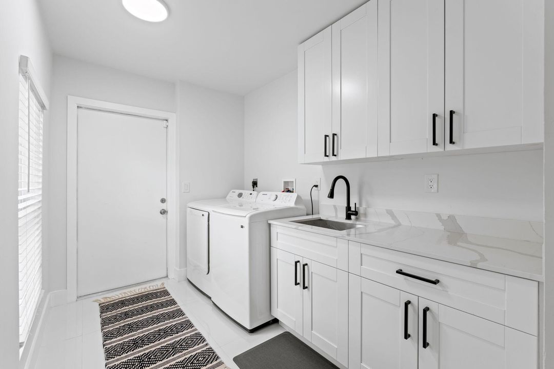 待售: $999,000 (3 贝兹, 3 浴室, 2198 平方英尺)