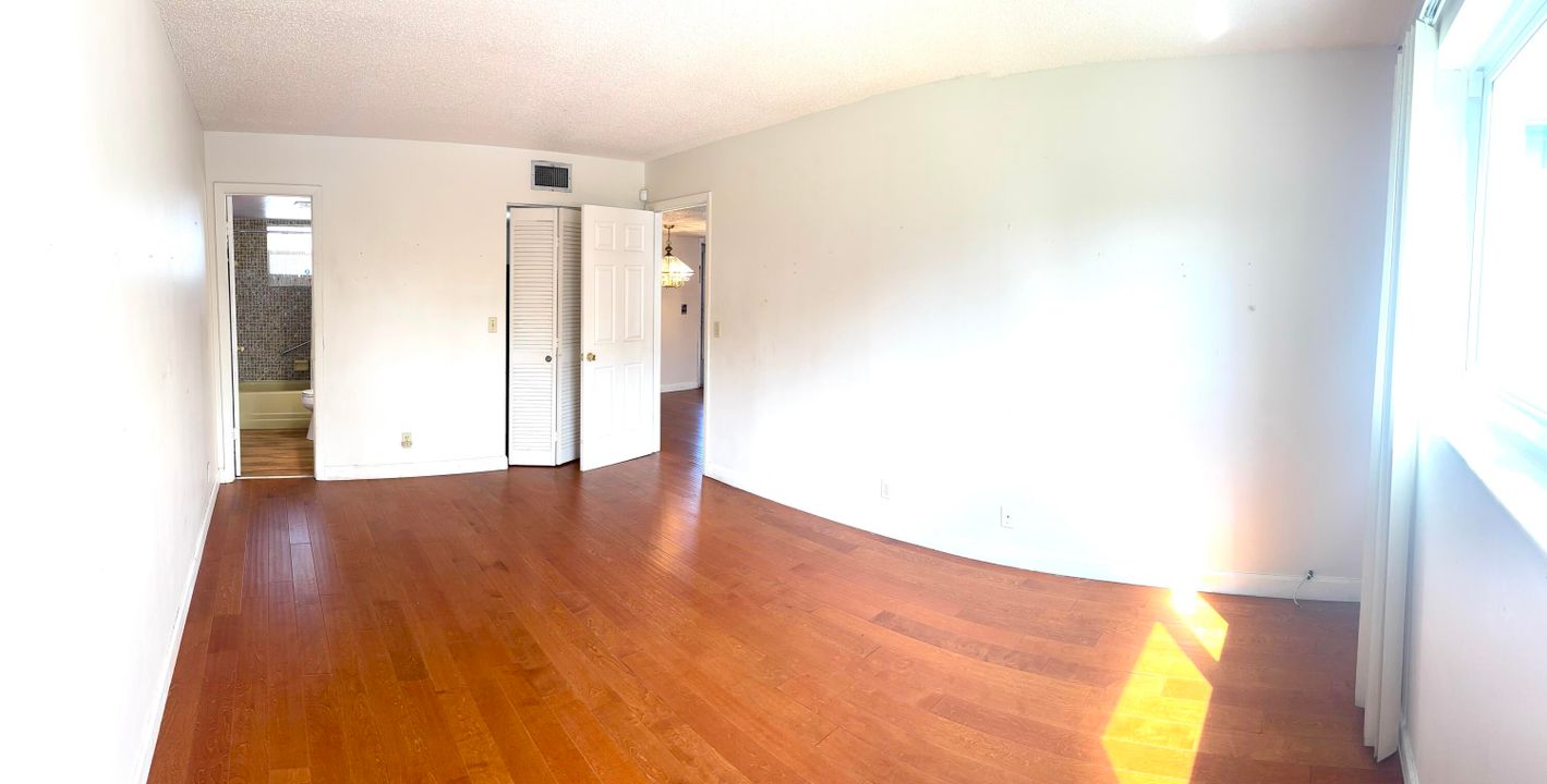 待售: $72,000 (2 贝兹, 2 浴室, 138 平方英尺)