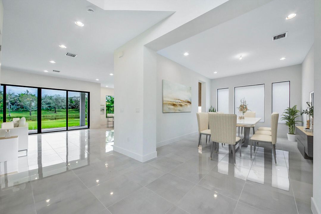 For Sale: $1,899,000 (5 beds, 7 baths, 4605 Square Feet)