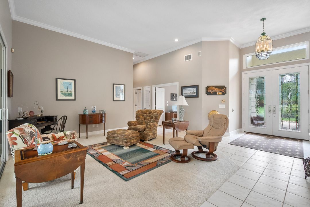 For Sale: $1,075,000 (4 beds, 3 baths, 2767 Square Feet)