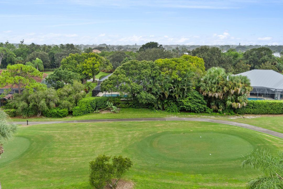 For Sale: $1,075,000 (4 beds, 3 baths, 2767 Square Feet)