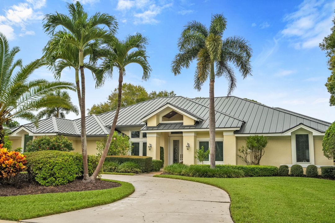 For Sale: $1,075,000 (4 beds, 3 baths, 2767 Square Feet)